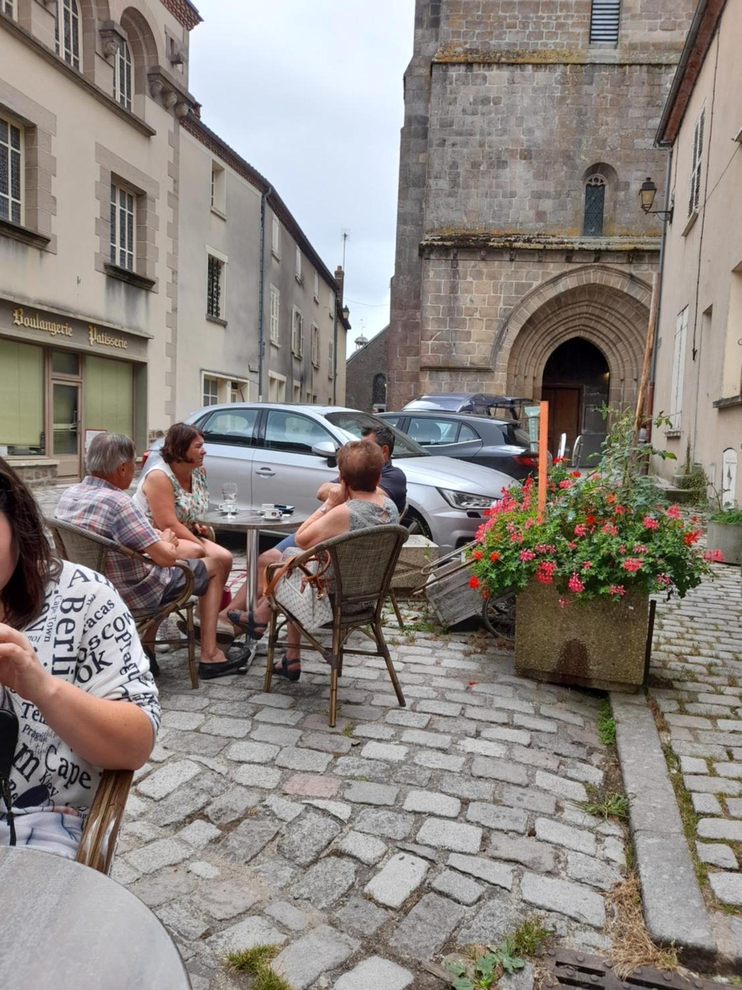 Maison En Ville Avec Terrasse Ensoleillee Et Wi-Fi Magnac-Laval Exteriör bild